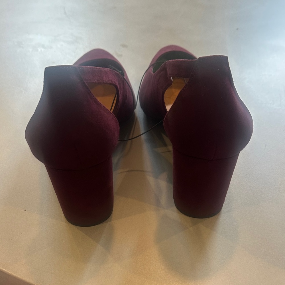 Torrid Burgundy Pointed Toe Heels - Picture 3 of 4